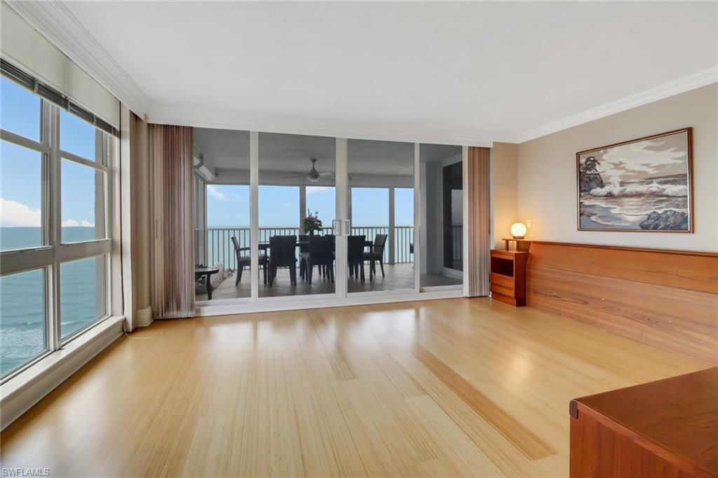 10691 Gulf Shore DR # 1400