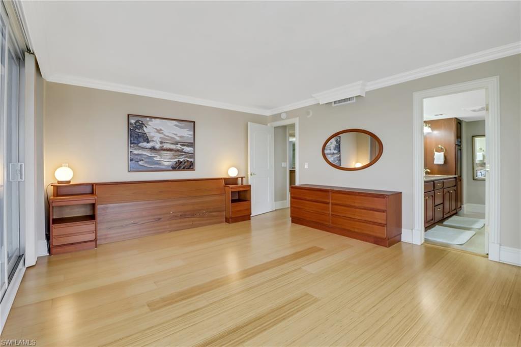 10691 Gulf Shore DR # 1400