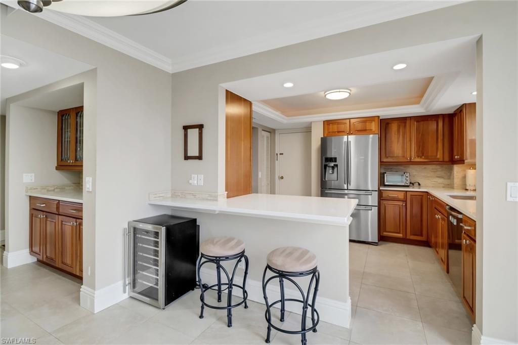 10691 Gulf Shore DR # 1400