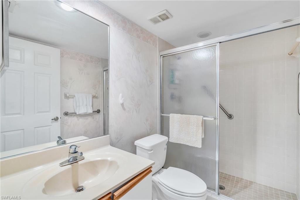 220 Deerwood CIR # 2 Unit: 7-7-2