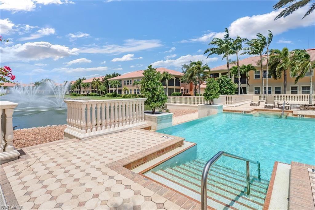 558 Avellino Isles CIR 14102