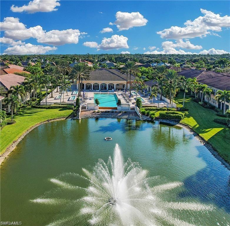 558 Avellino Isles CIR 14102