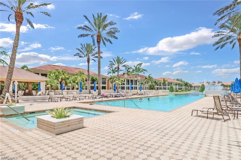 558 Avellino Isles CIR 14102
