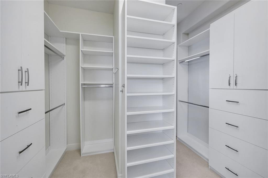 558 Avellino Isles CIR 14102