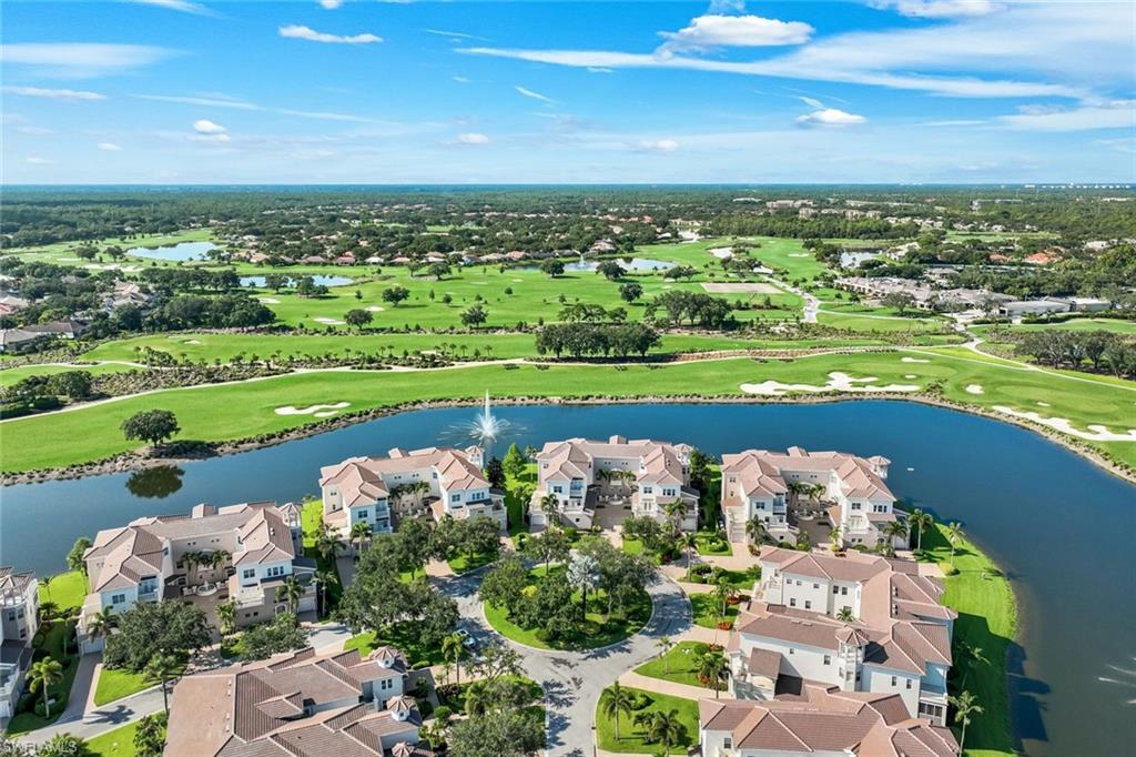 558 Avellino Isles CIR 14102