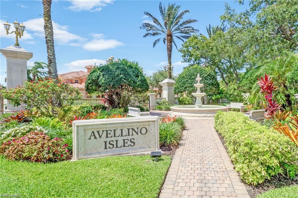 558 Avellino Isles CIR 14102