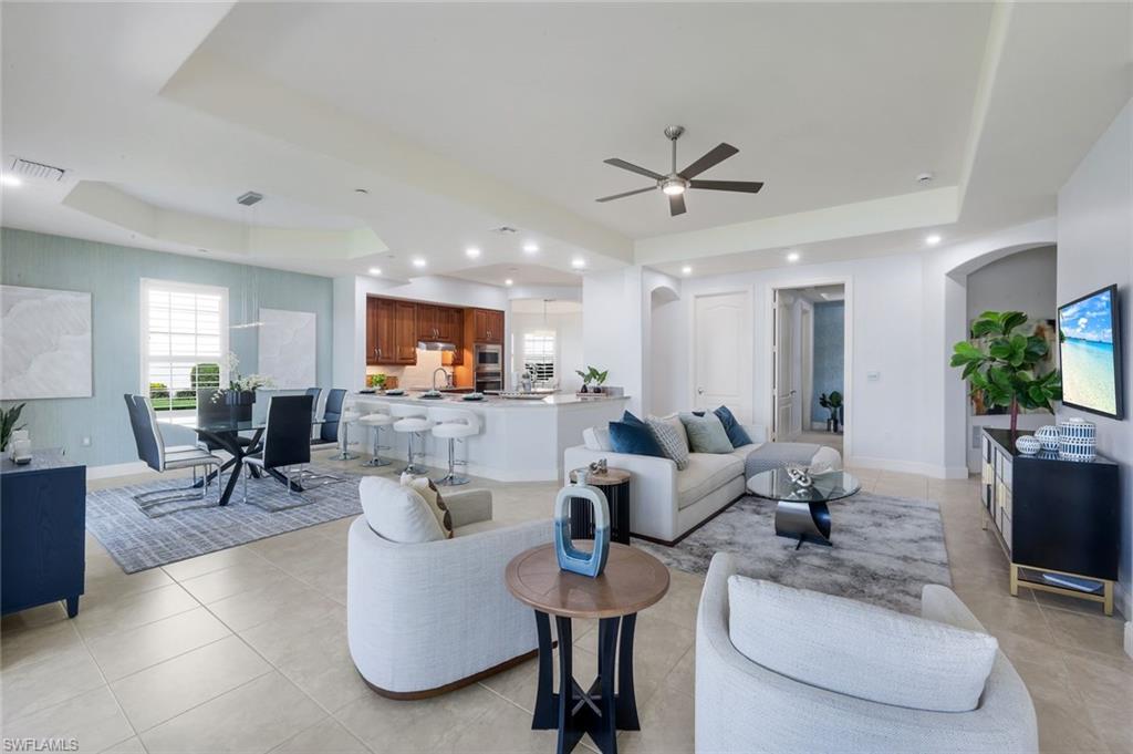 558 Avellino Isles CIR 14102