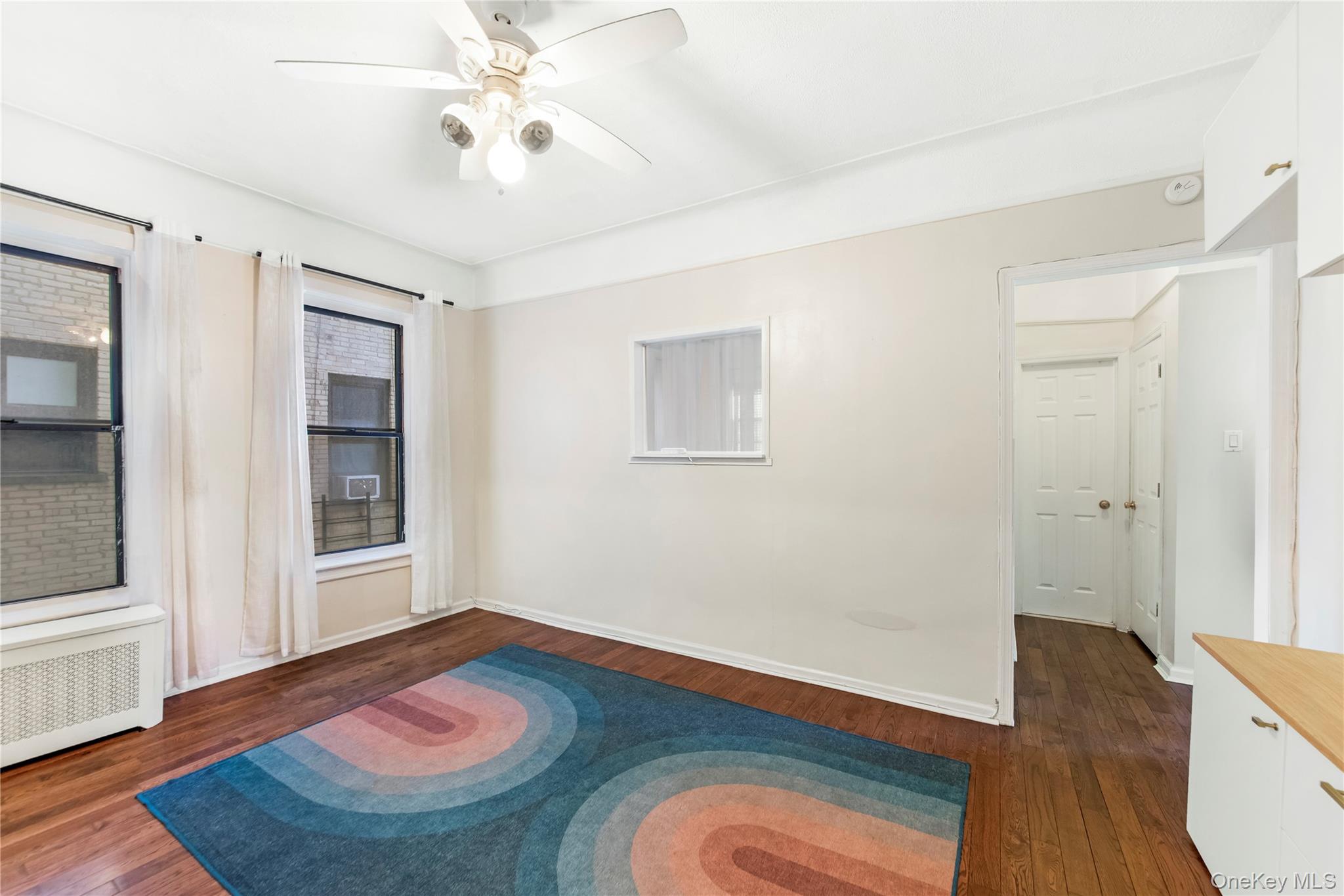 2913 Foster Avenue Unit: 3D