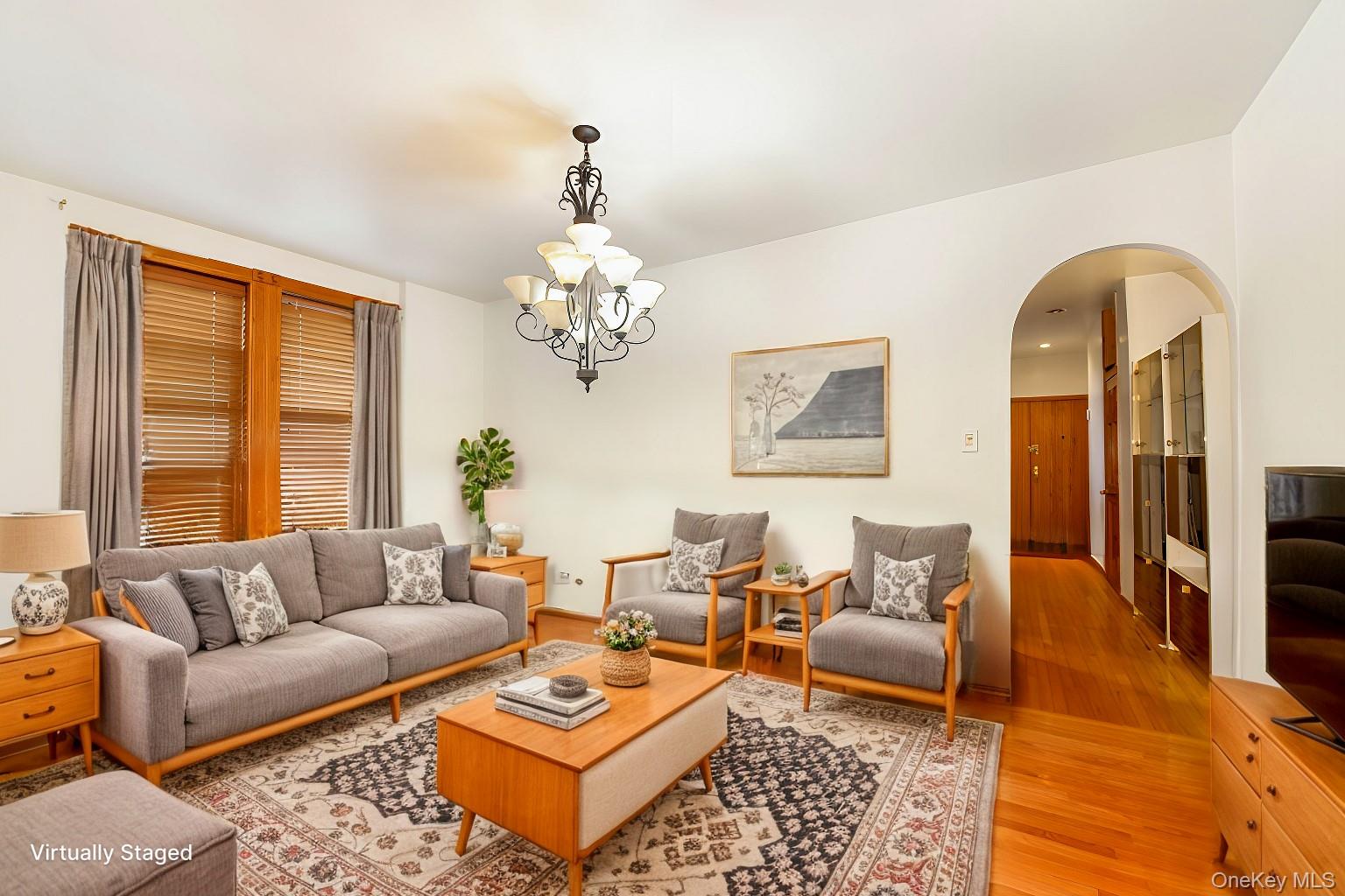421 Crown Street Unit: 16R