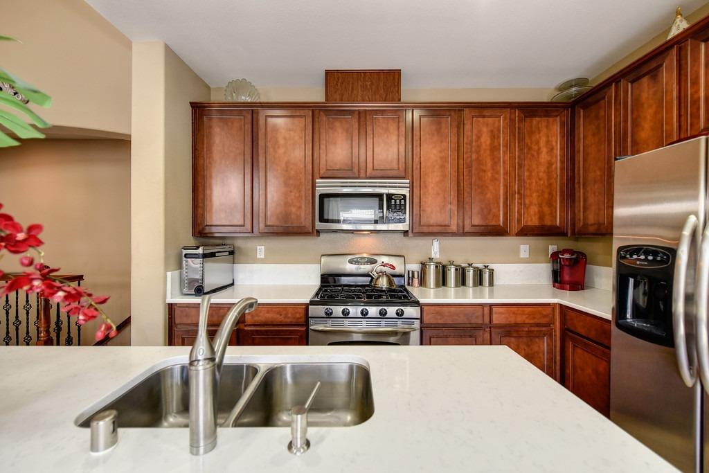 7515 Sheldon Road Unit: 26102