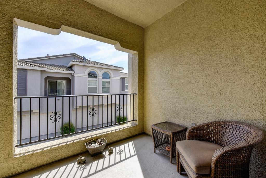 7515 Sheldon Road Unit: 26102