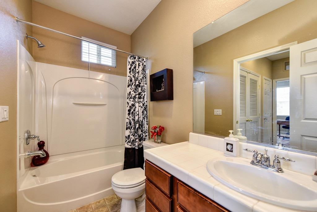 7515 Sheldon Road Unit: 26102