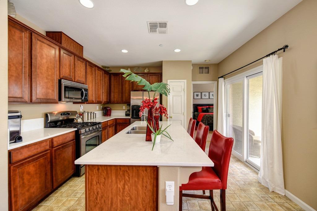 7515 Sheldon Road Unit: 26102