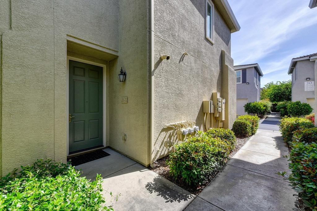 7515 Sheldon Road Unit: 26102
