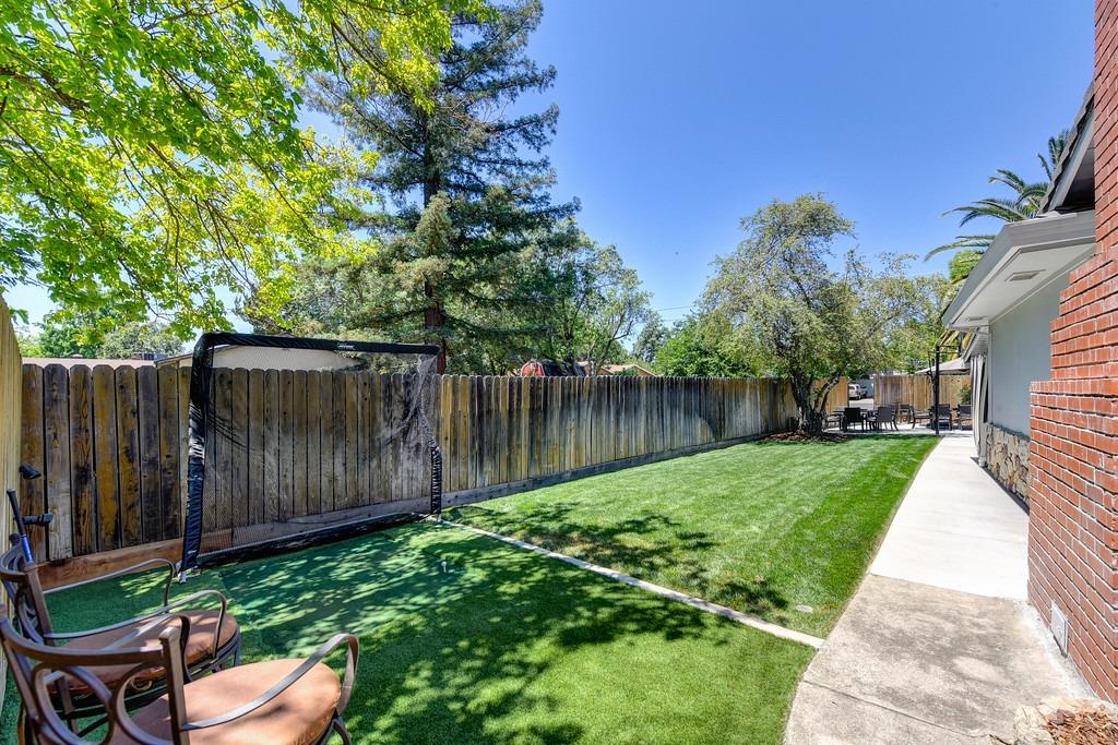 6049 Homesweet Way