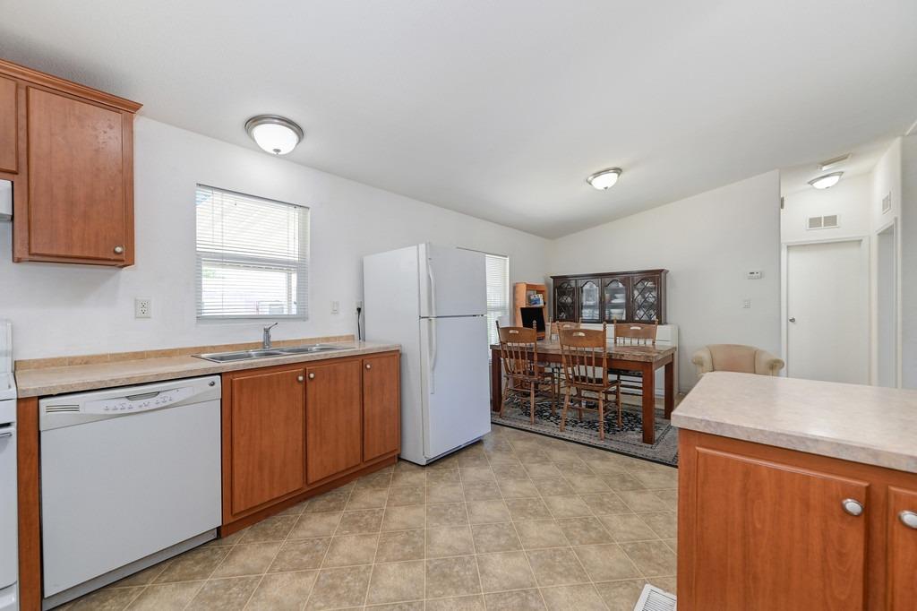 4137 Vicksburg Lane Unit: 193