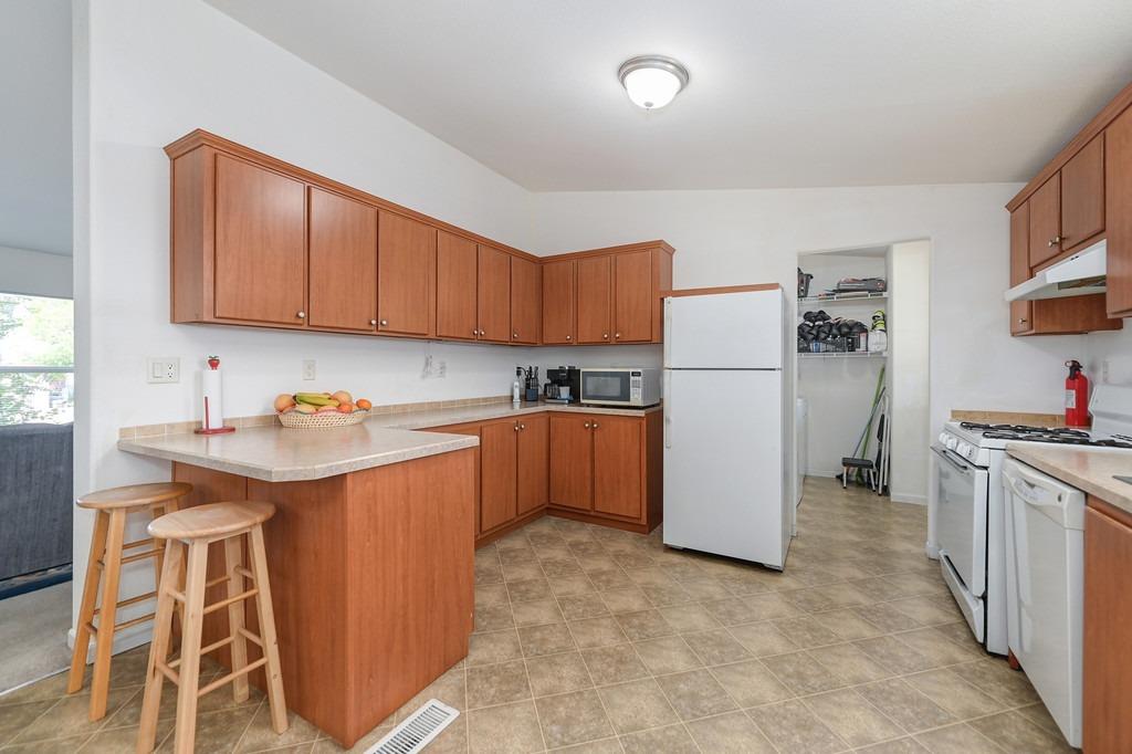 4137 Vicksburg Lane Unit: 193
