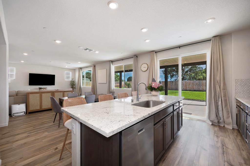 7624 Coffer Court
