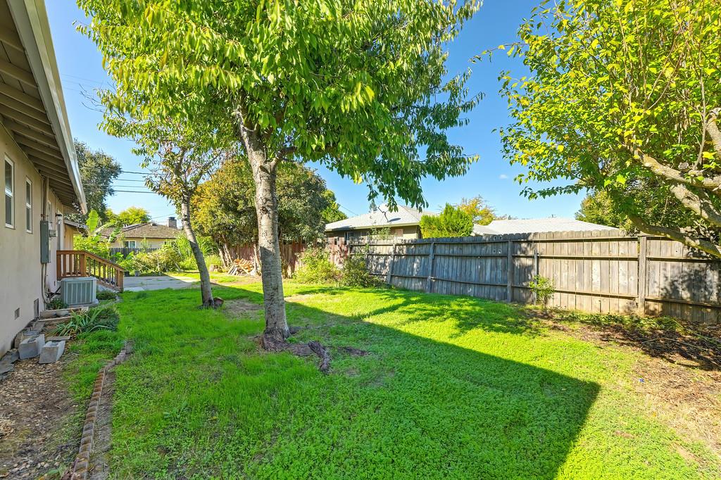 2600 Garrett Way