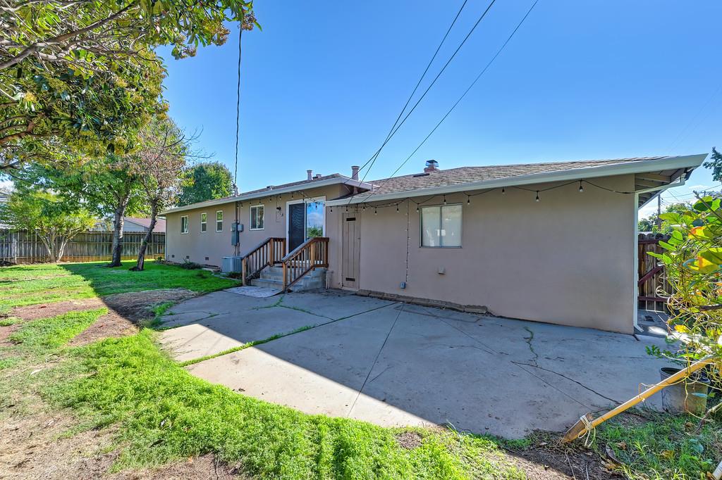 2600 Garrett Way