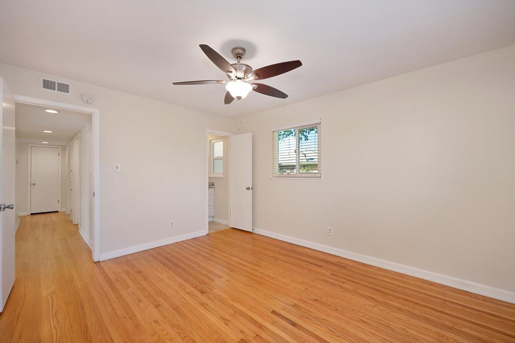 2600 Garrett Way
