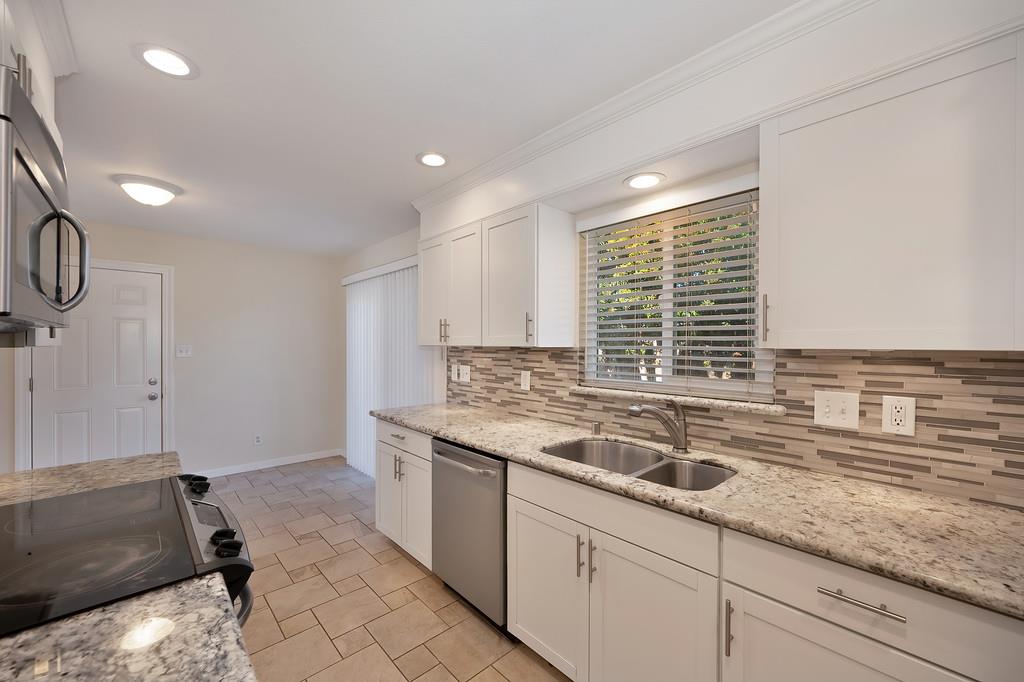 2600 Garrett Way