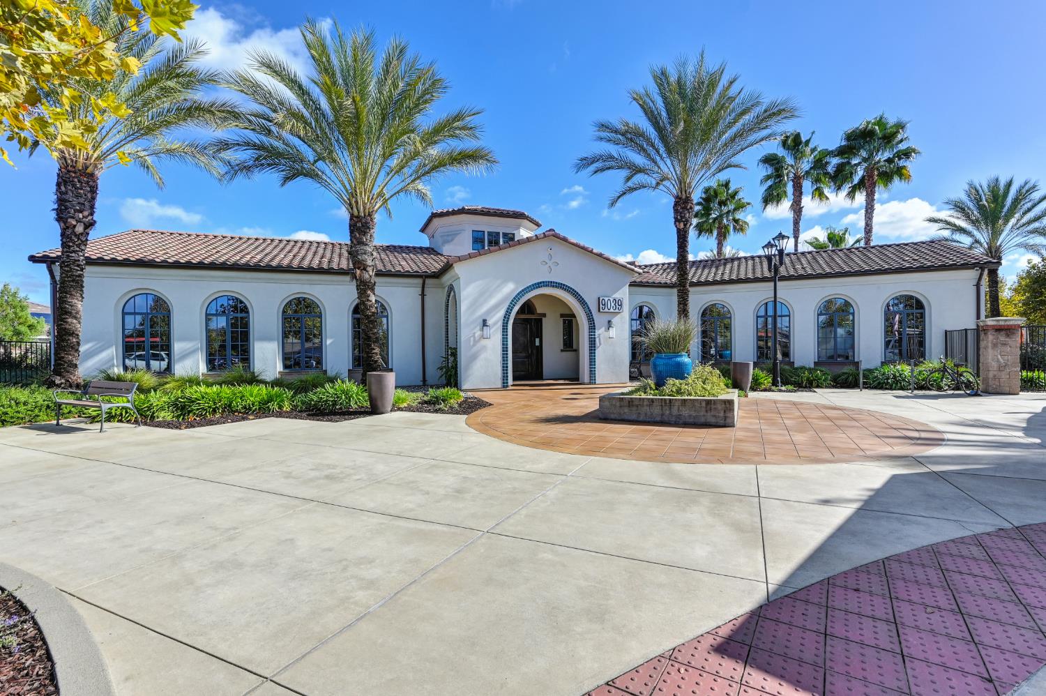 4104 San Andres Way