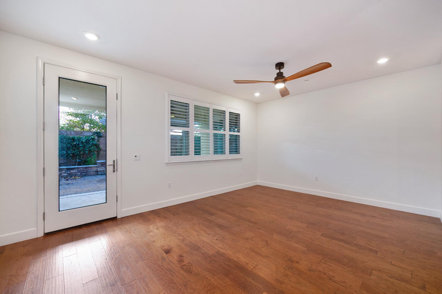 4104 San Andres Way
