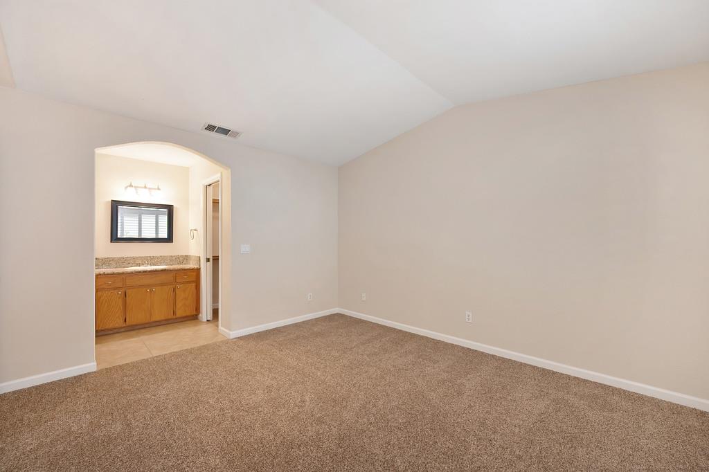 7528 Sunwest Lane