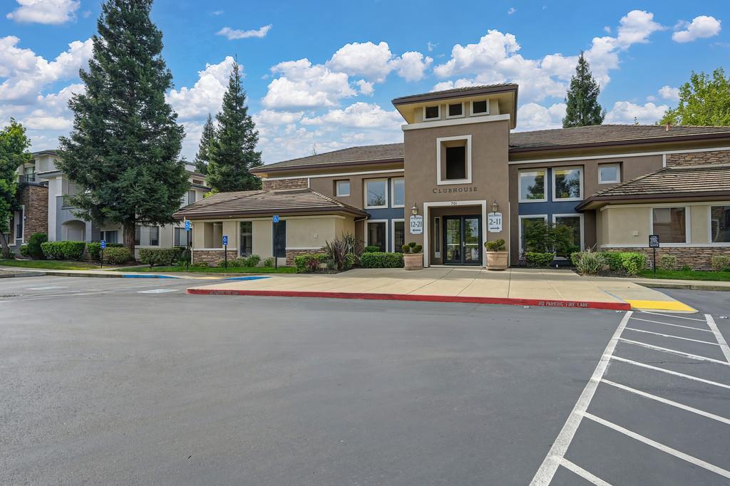 701 Gibson Drive 2018