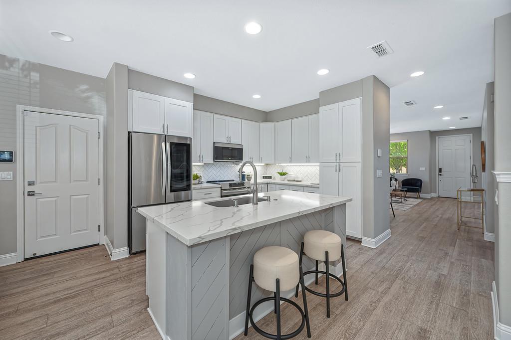 4082 Copper Lake Way