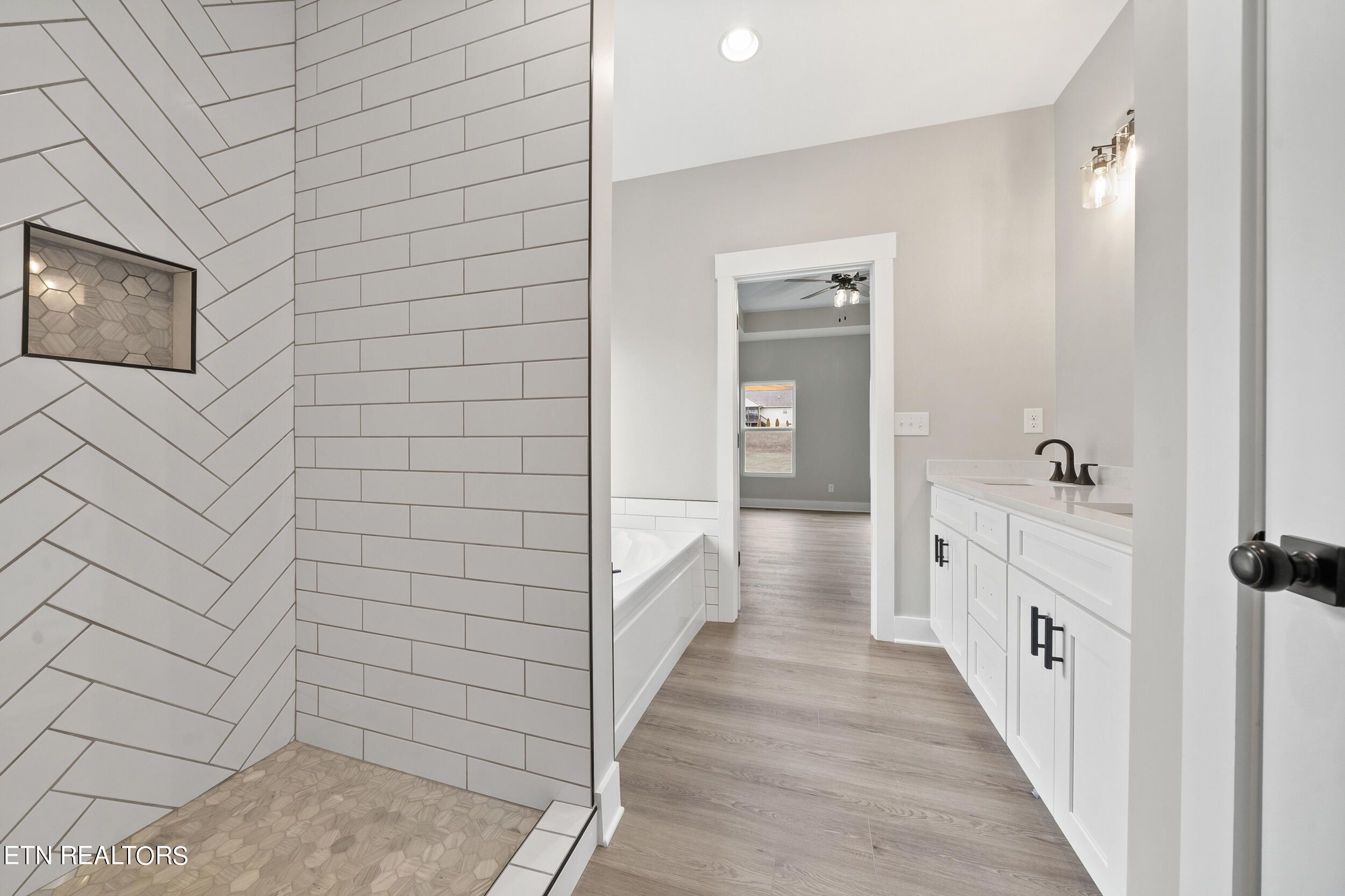5312 Golden Eagle Lane