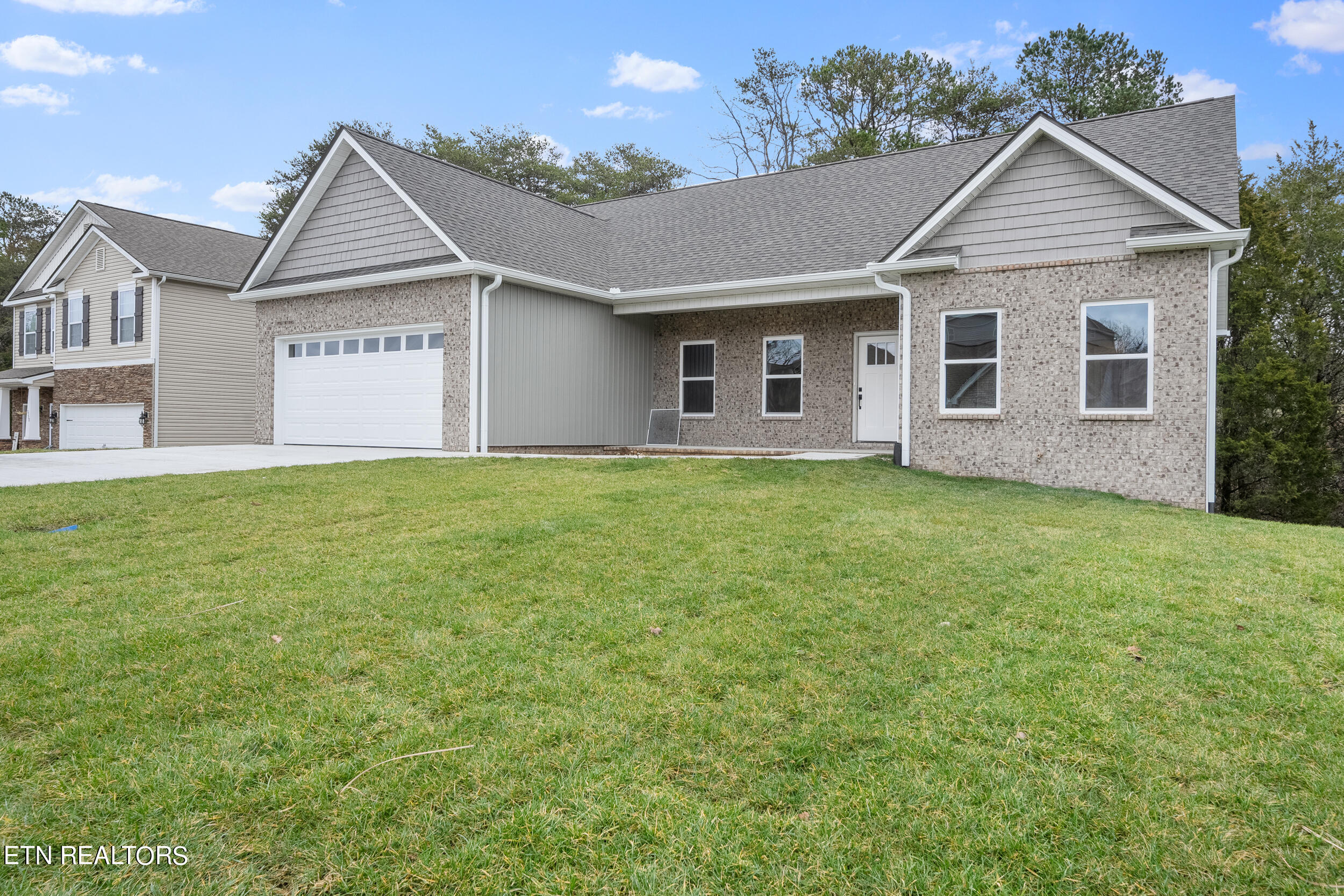 5312 Golden Eagle Lane