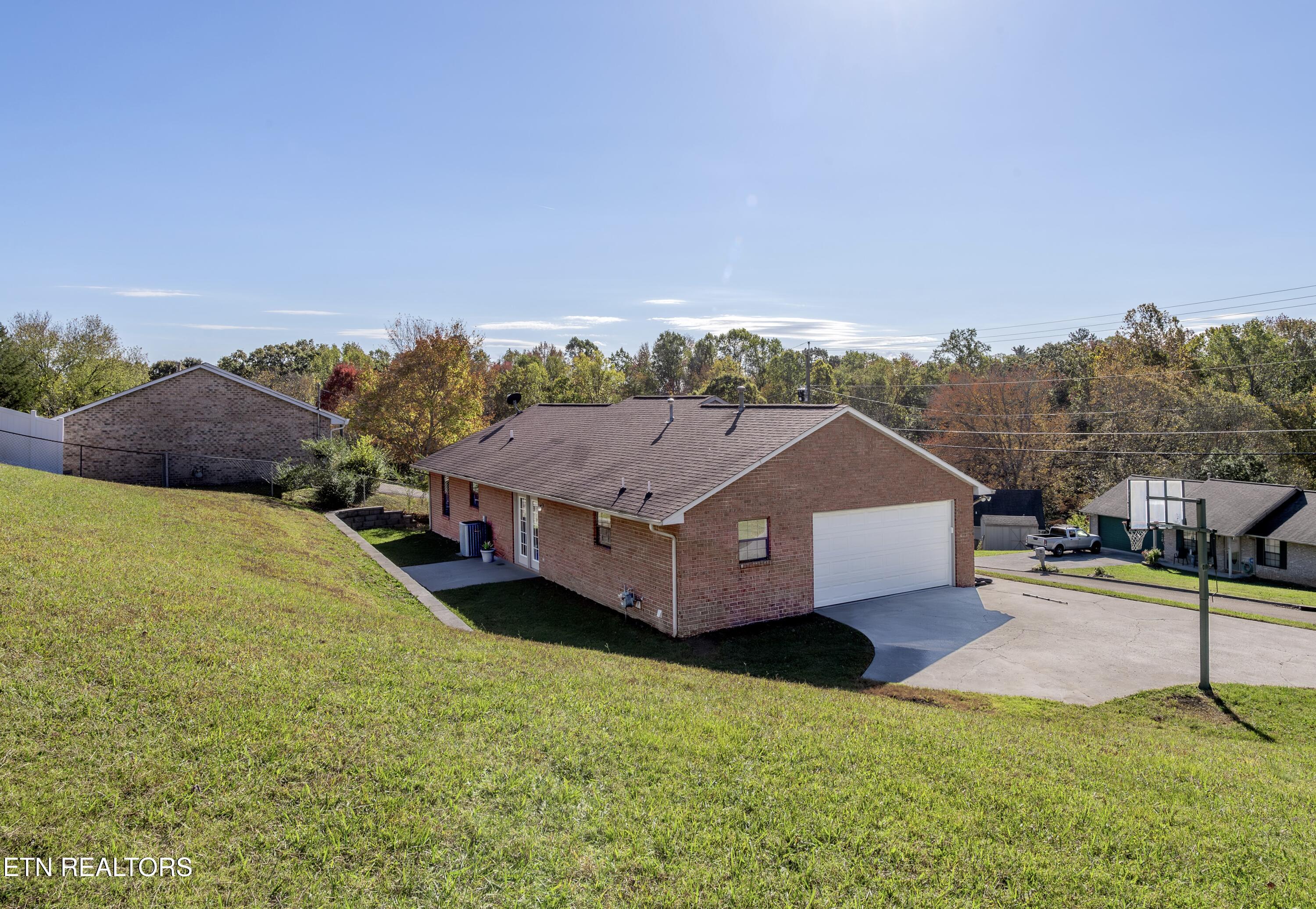 4926 Stewart Ridge Rd, Knoxville