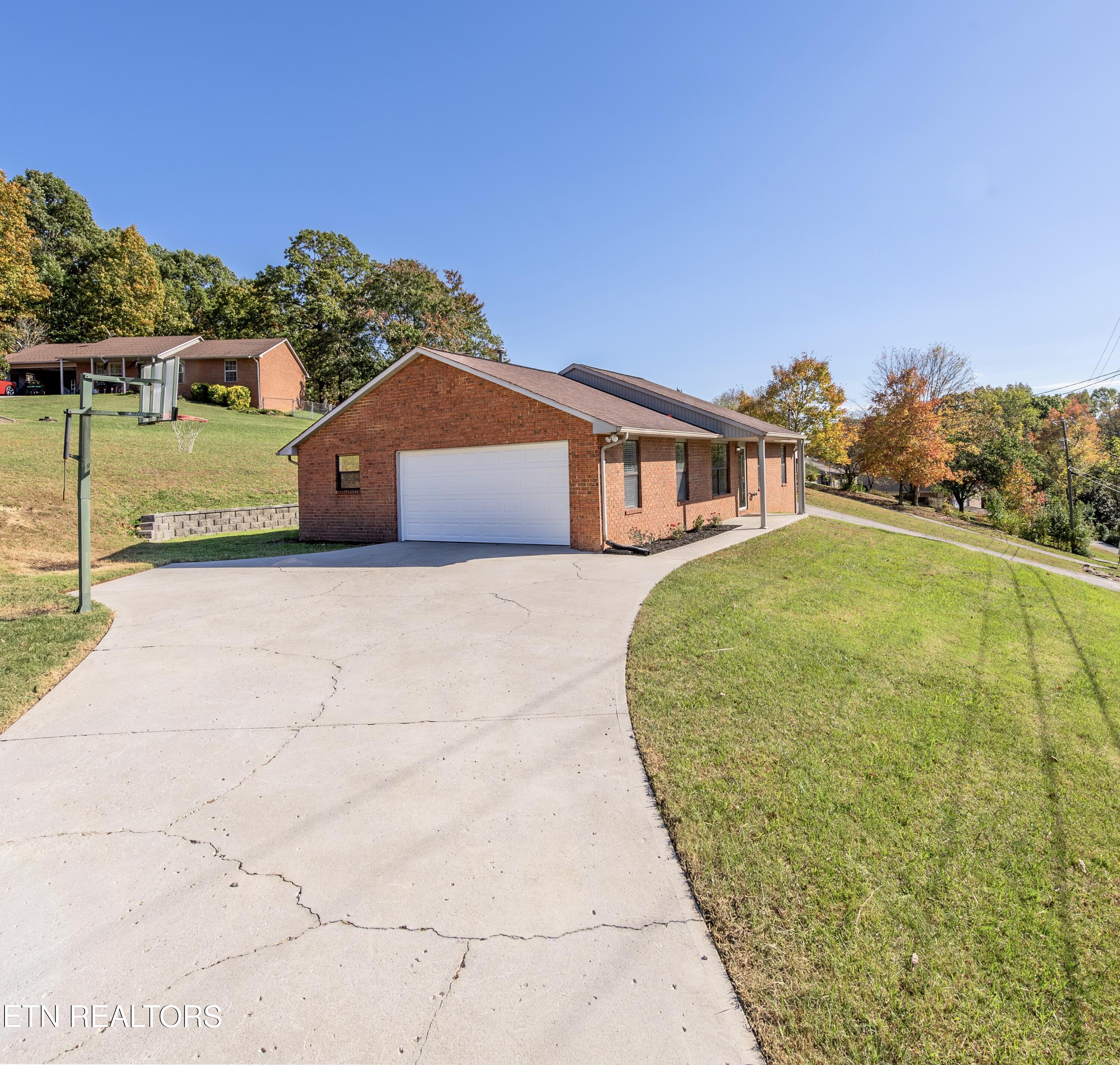 4926 Stewart Ridge Rd, Knoxville