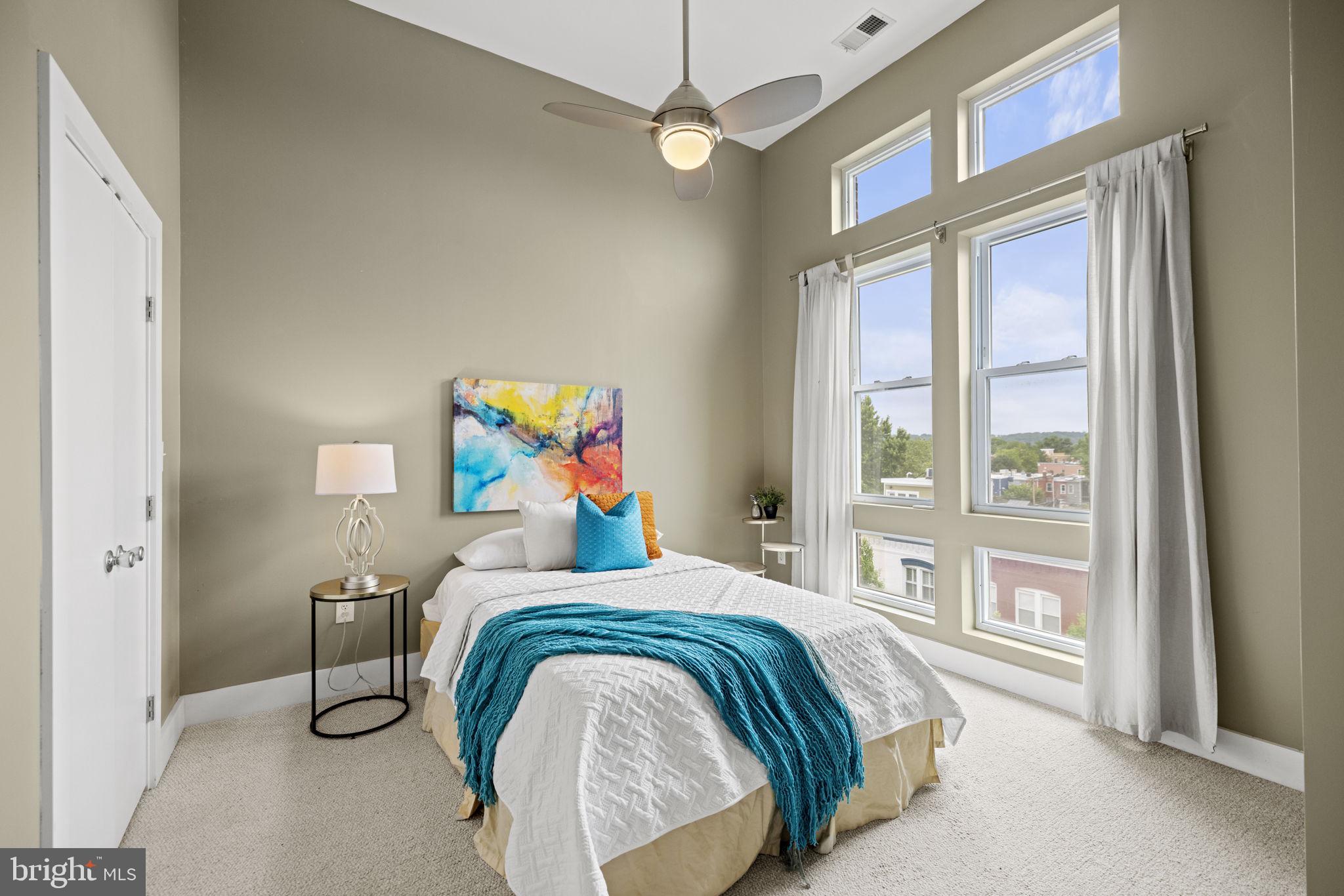 284 15TH STREET SE Unit: 401