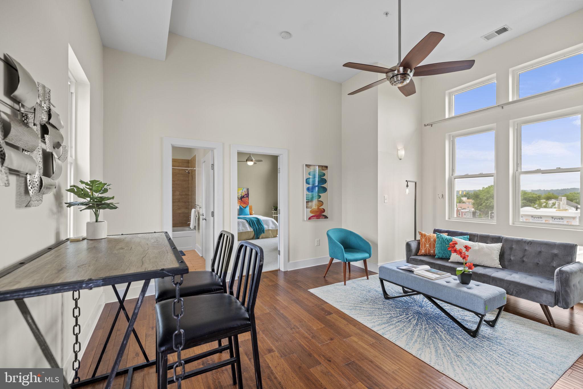 284 15TH STREET SE Unit: 401