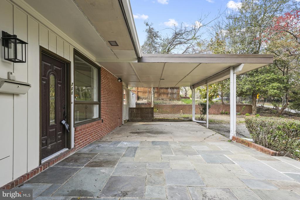 700 GREYROCK DRIVE