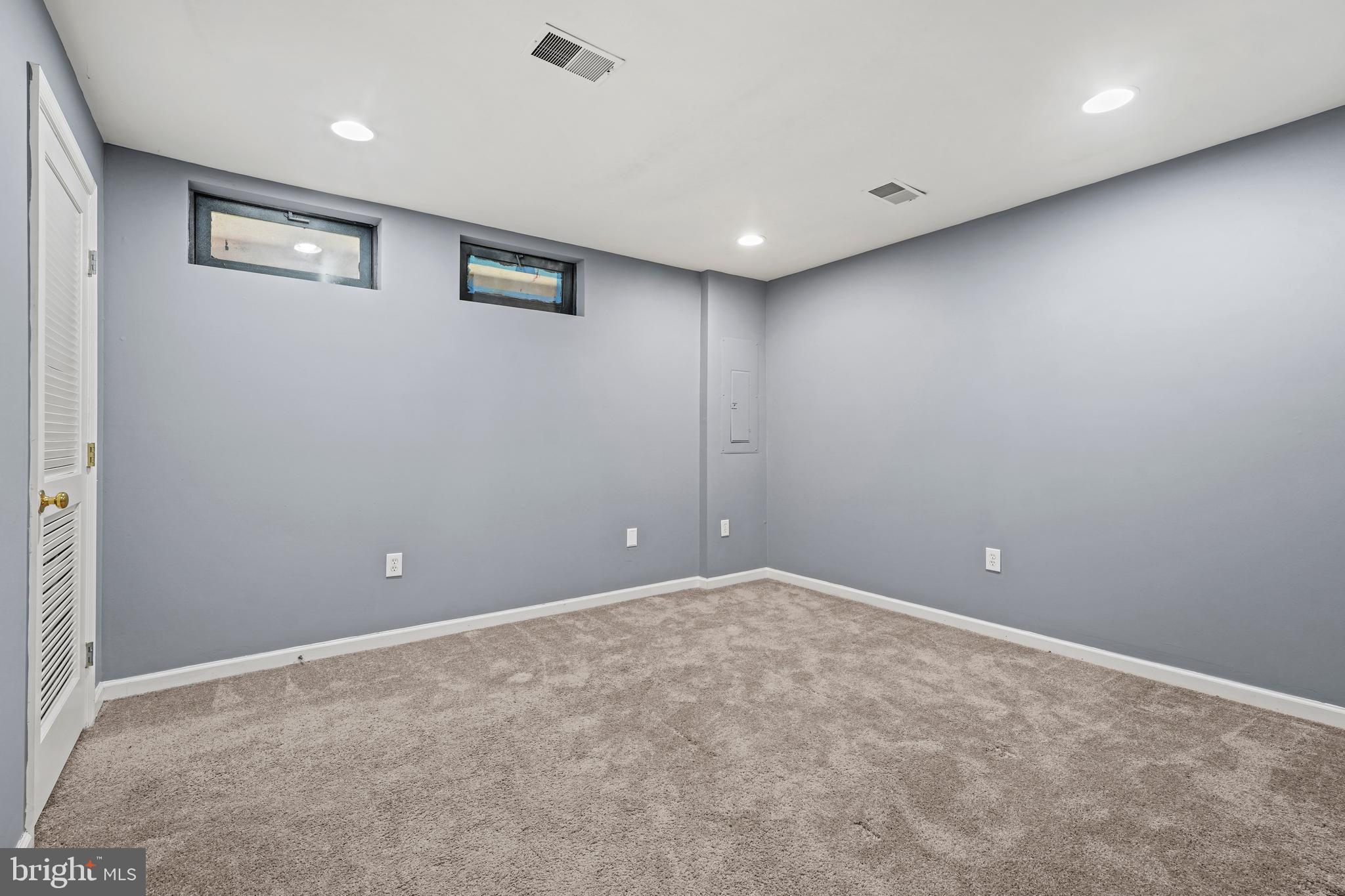 4012 MEADOW TRAIL LANE