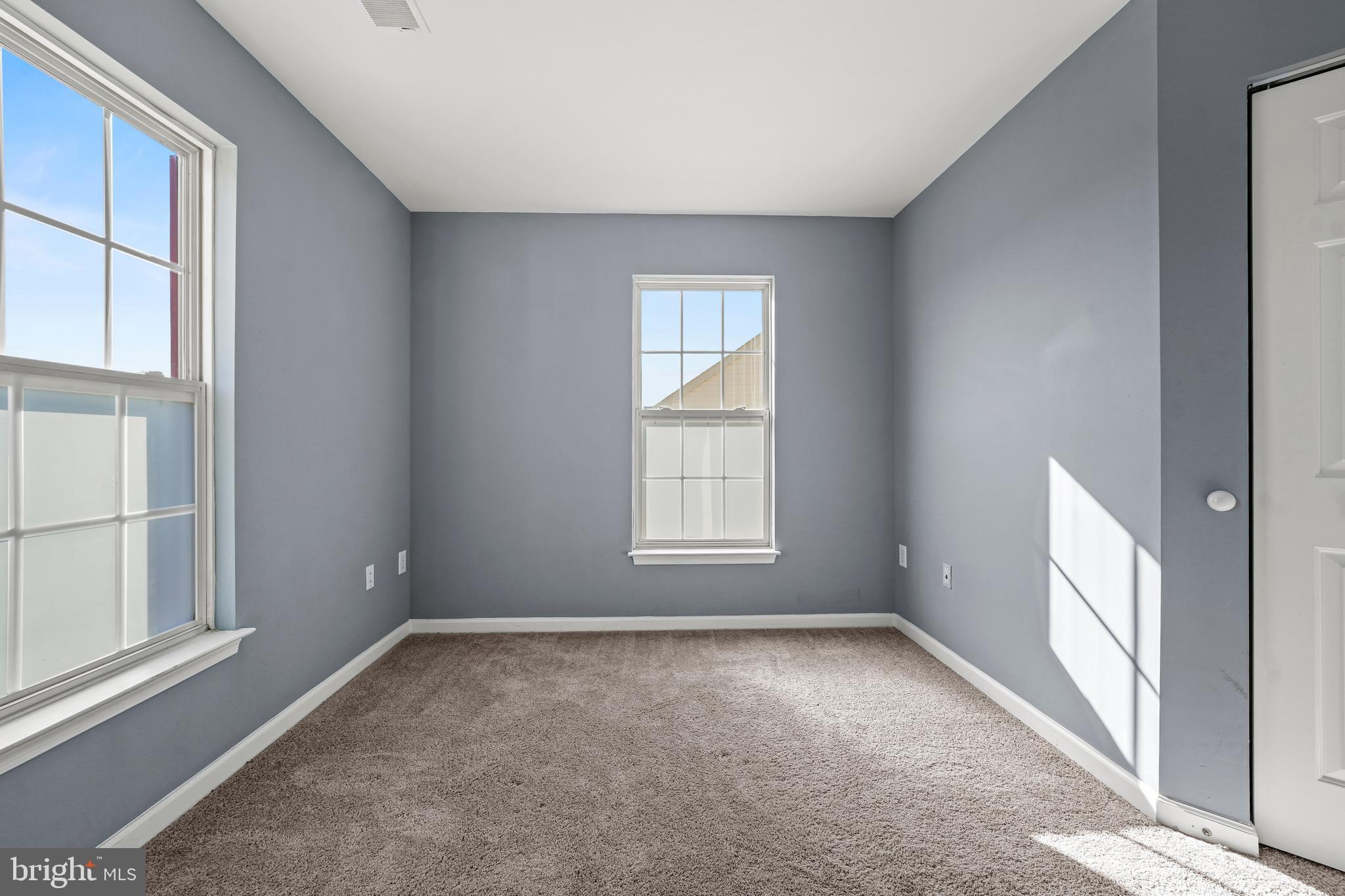 4012 MEADOW TRAIL LANE