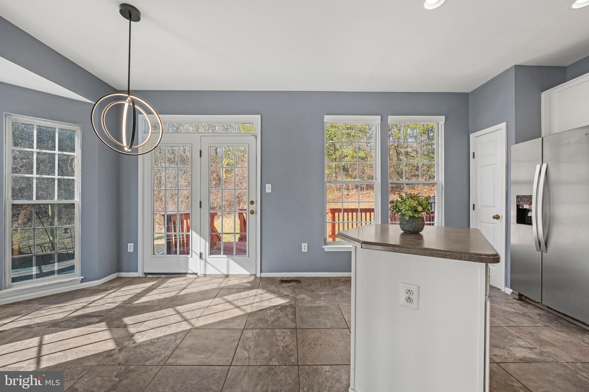 4012 MEADOW TRAIL LANE