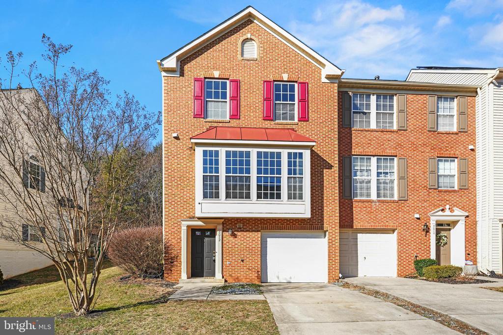 4012 MEADOW TRAIL LANE