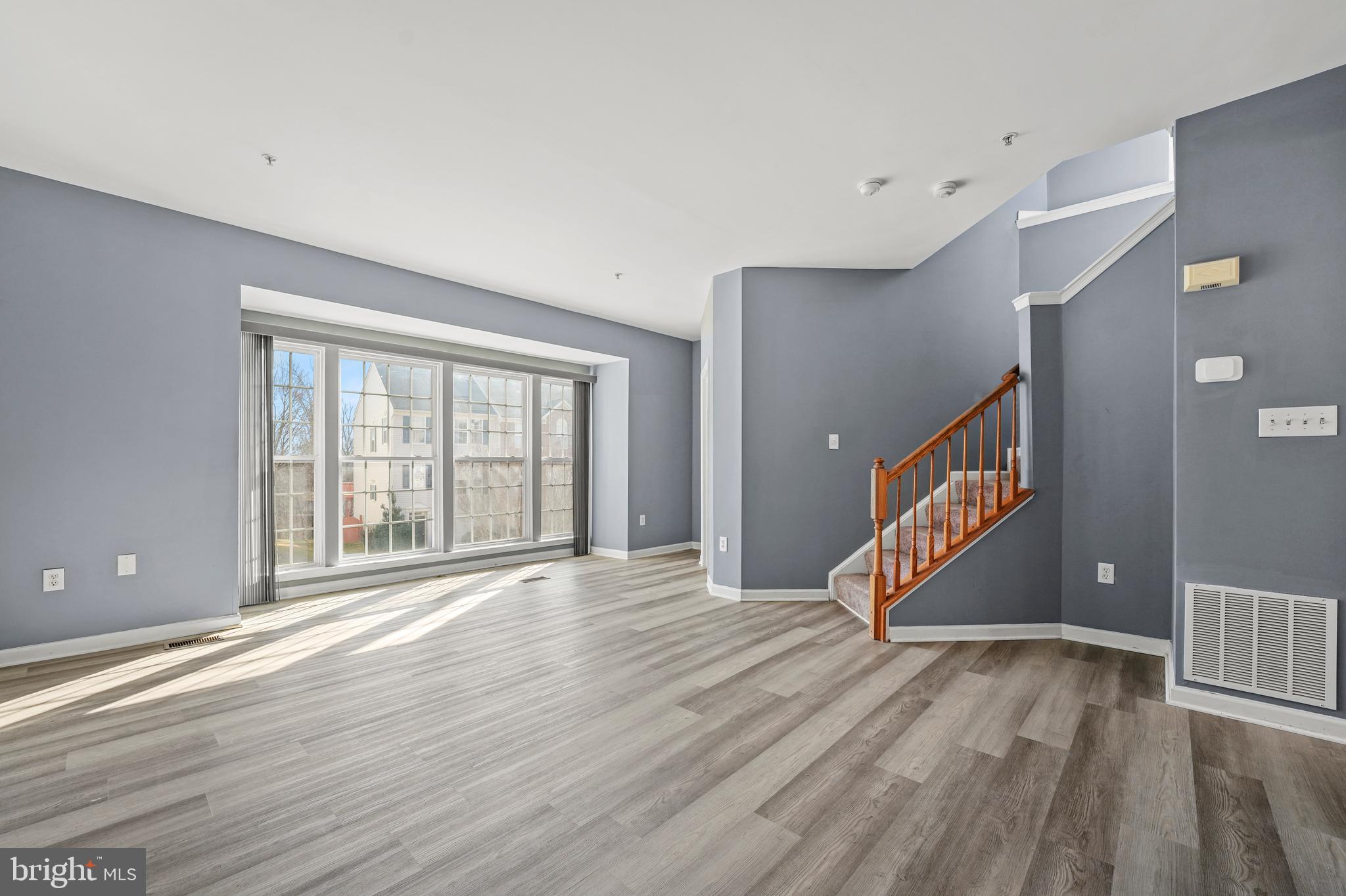 4012 MEADOW TRAIL LANE