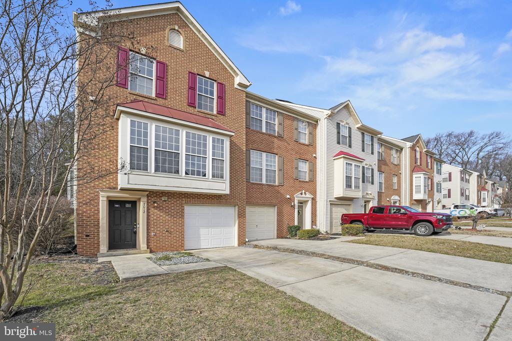 4012 MEADOW TRAIL LANE