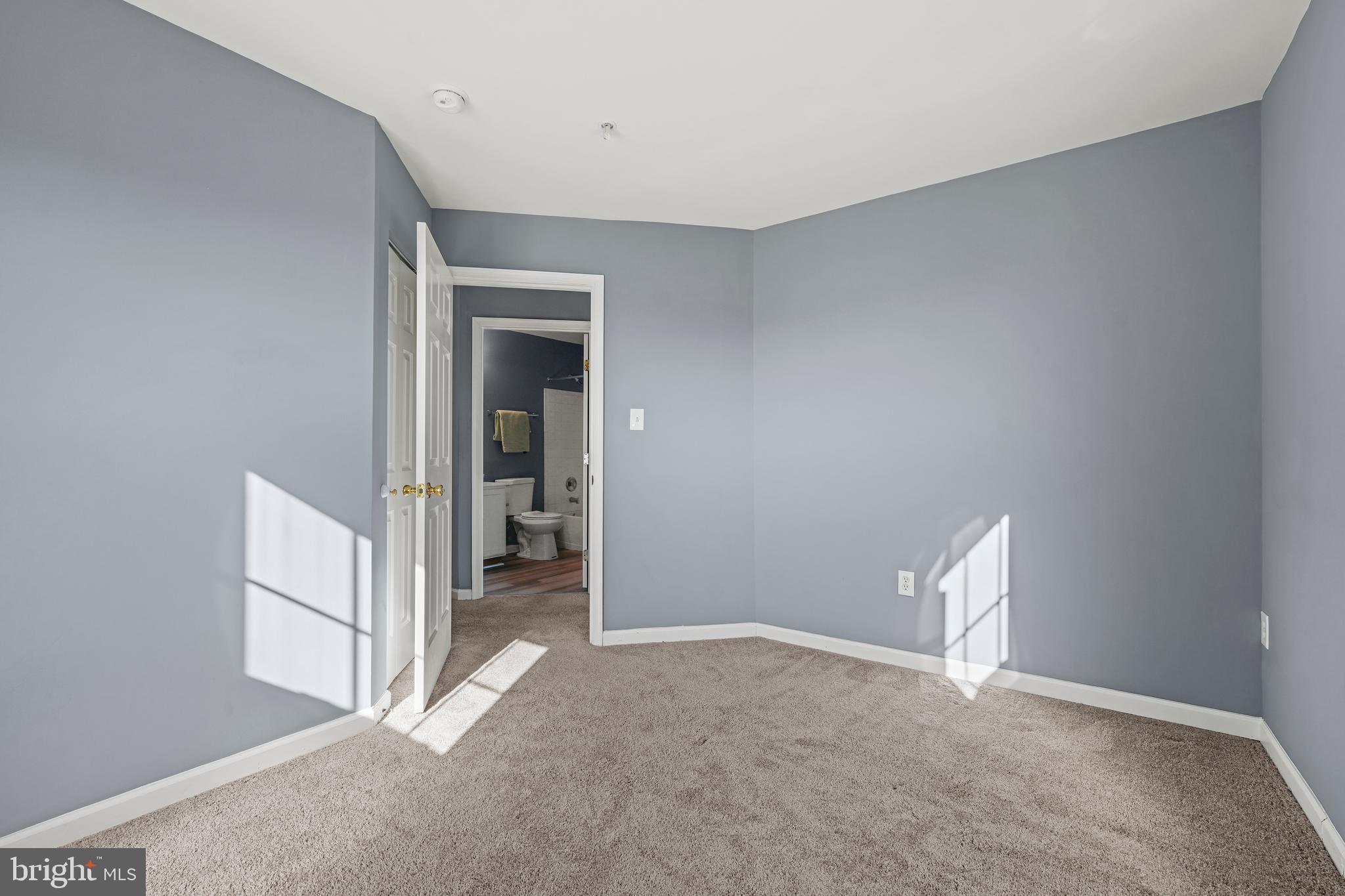 4012 MEADOW TRAIL LANE