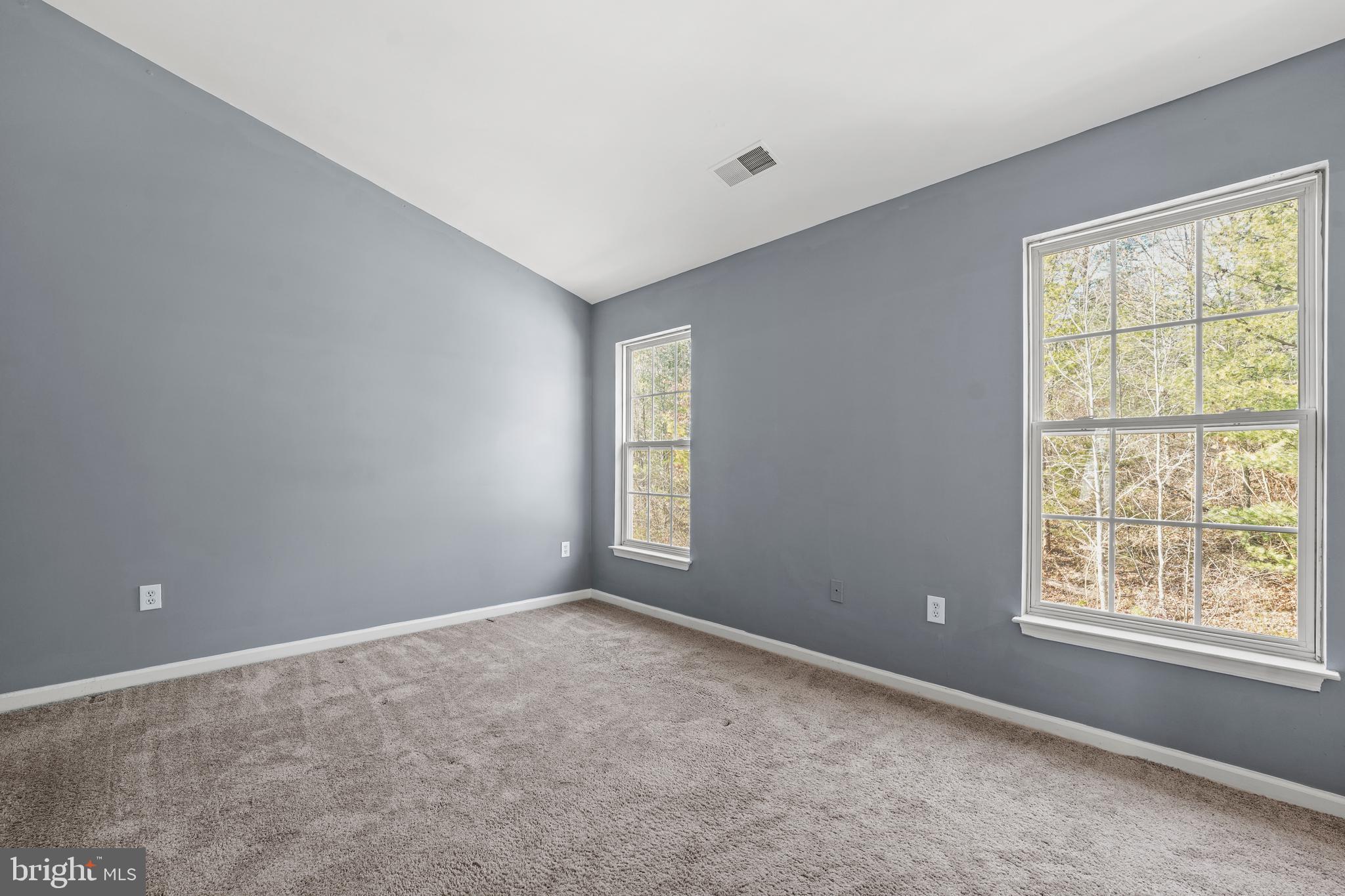 4012 MEADOW TRAIL LANE