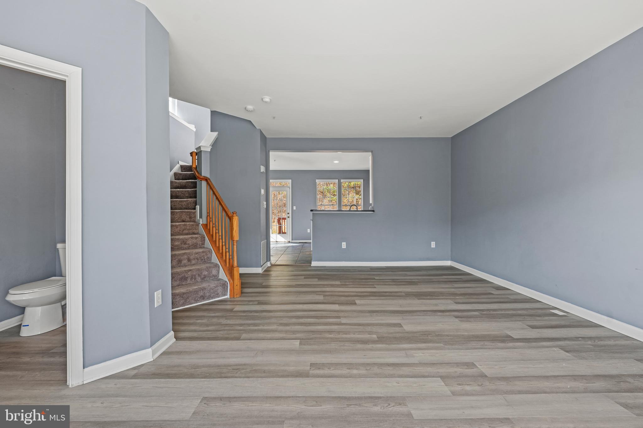 4012 MEADOW TRAIL LANE