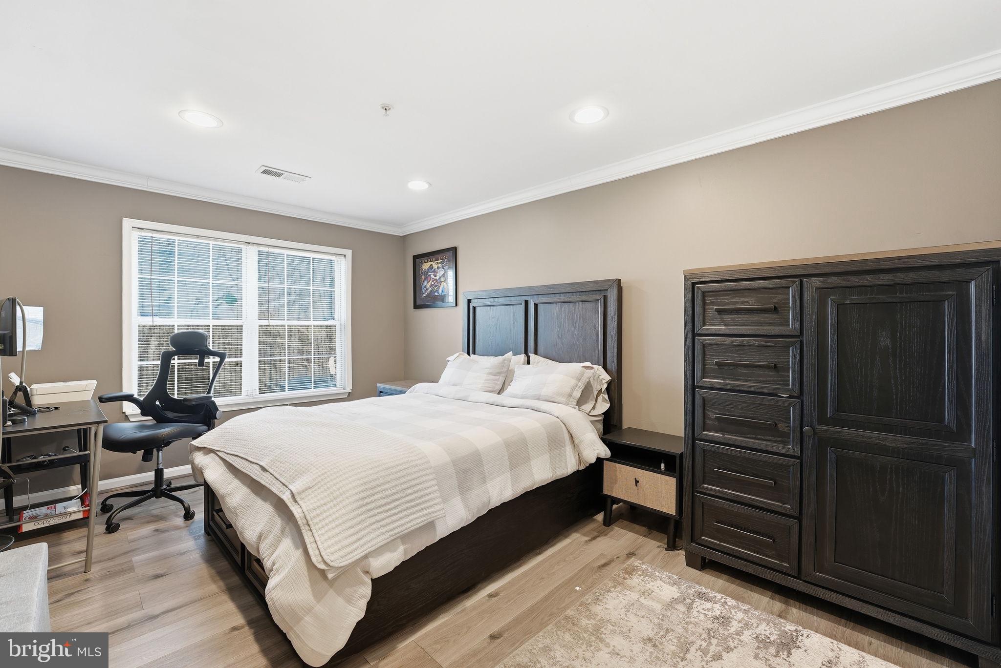 8668 DEVON HILLS DRIVE 8668