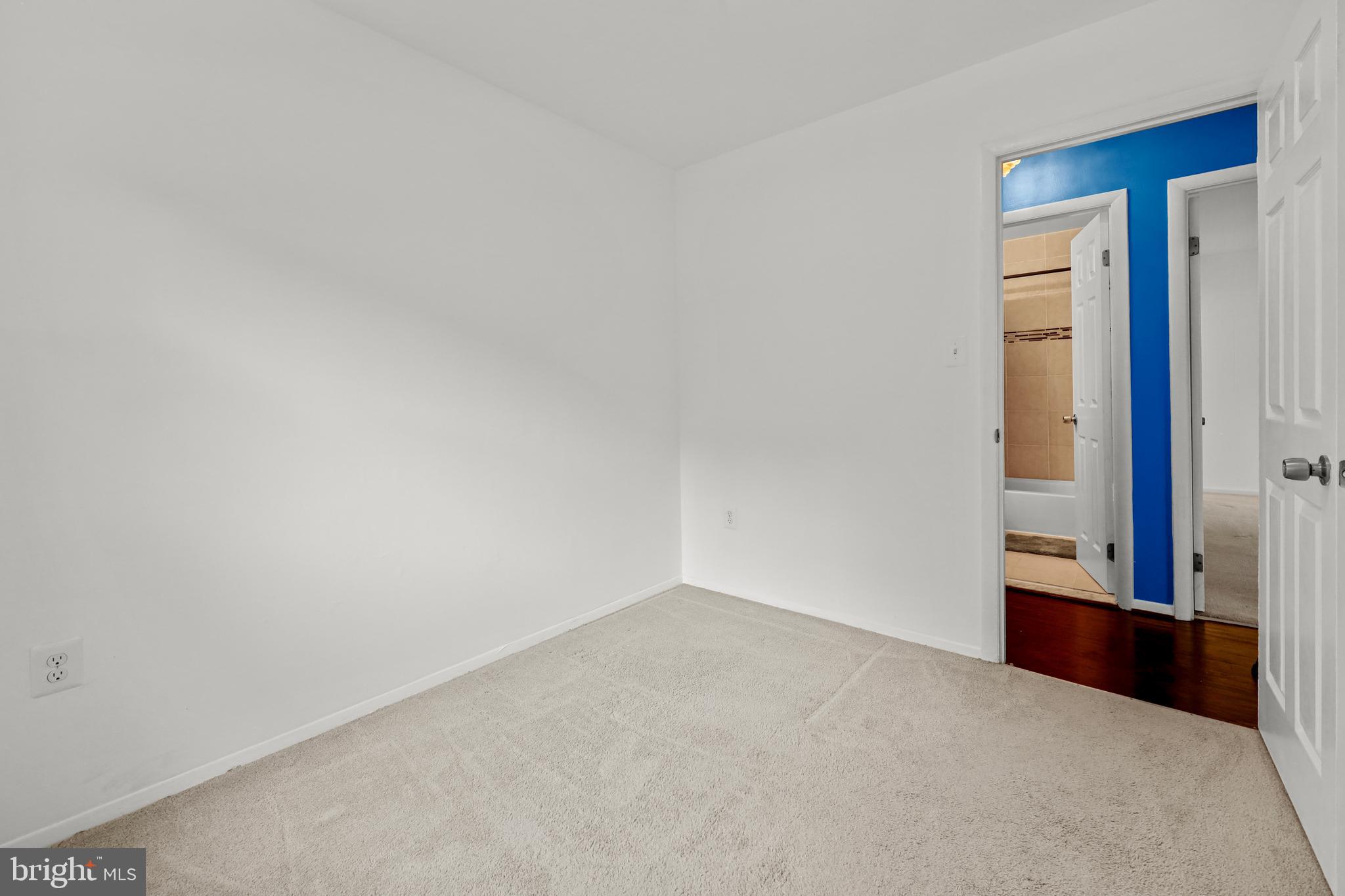 5802 SHEPHERD LANE