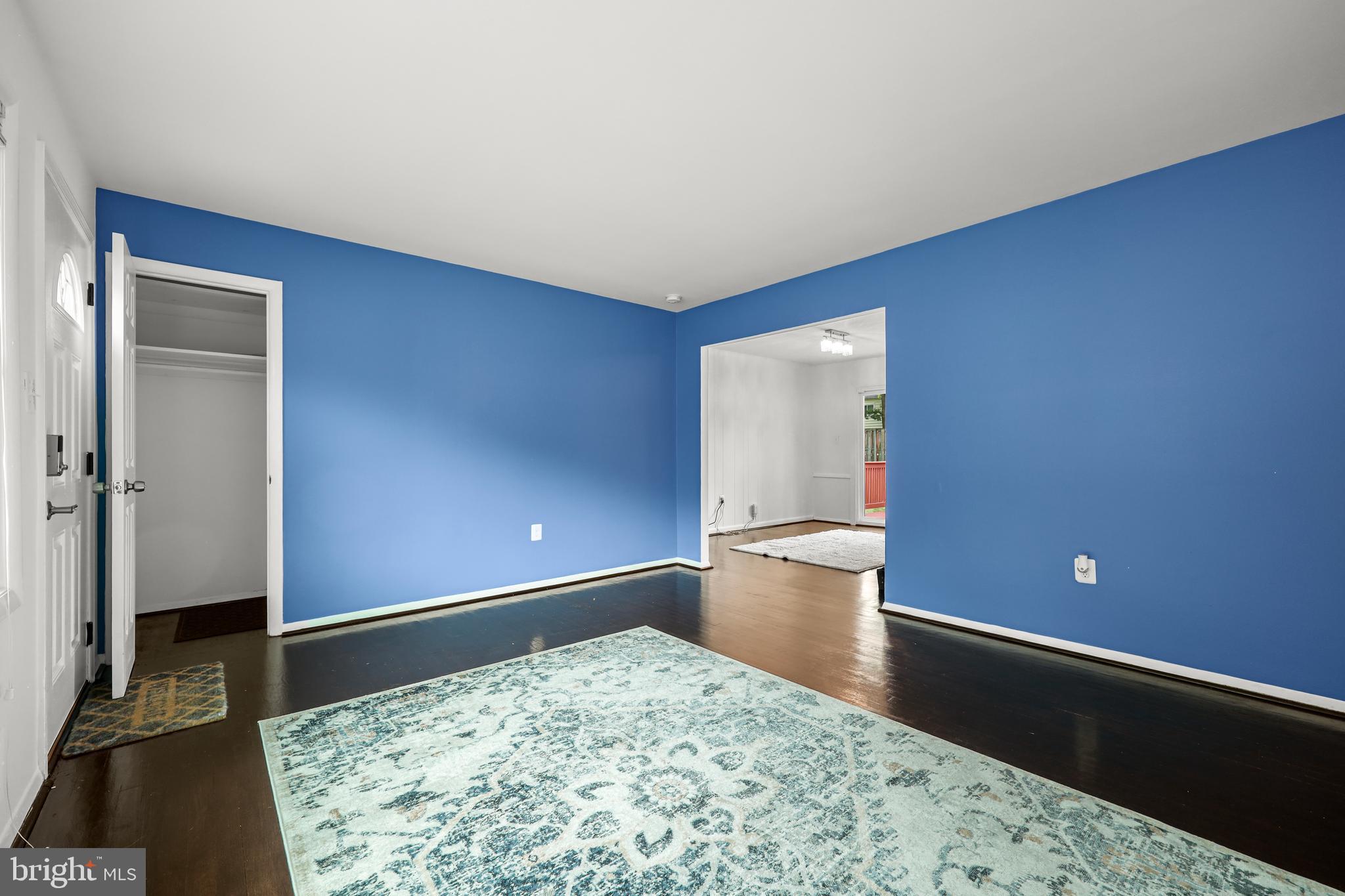 5802 SHEPHERD LANE